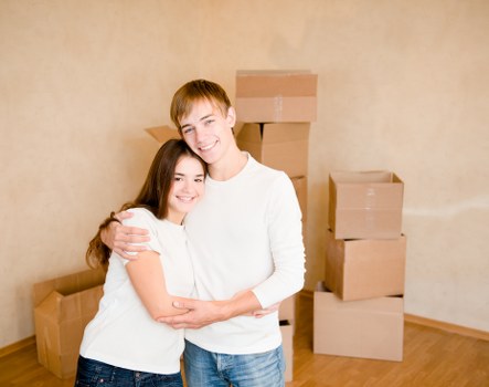 Secure mobile storage service supporting moving and decluttering